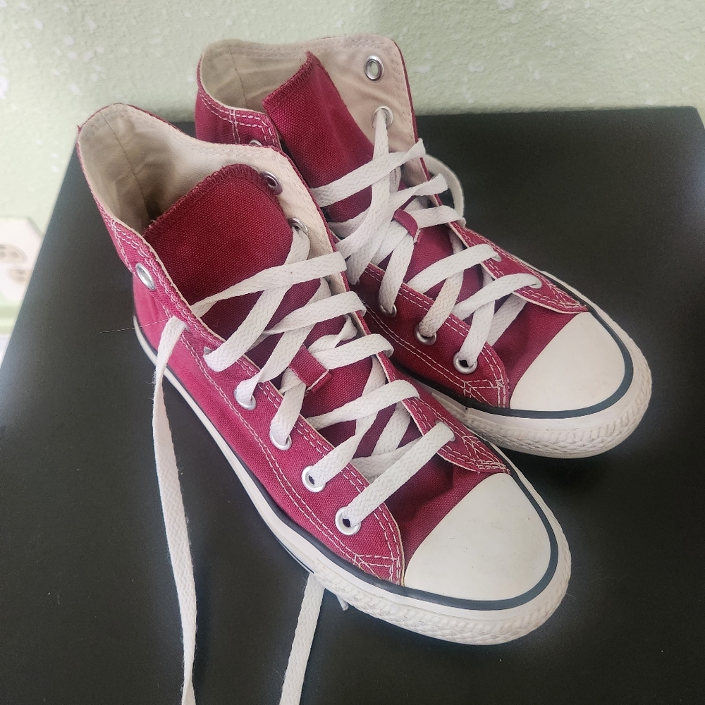 CONVERSE Raspberry High Top Chuck Sneakers SIZE 6.5